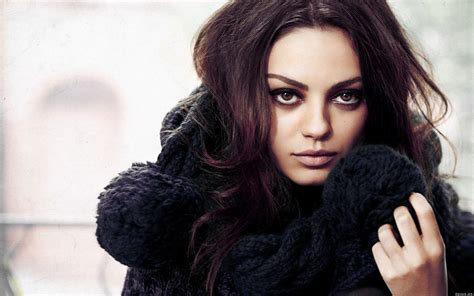 wallpaper mila kunis|mila kunis images.